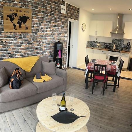 Chez Rose Apartment Ault Bagian luar foto