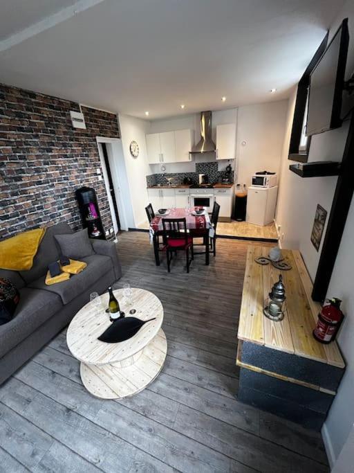 Chez Rose Apartment Ault Bagian luar foto